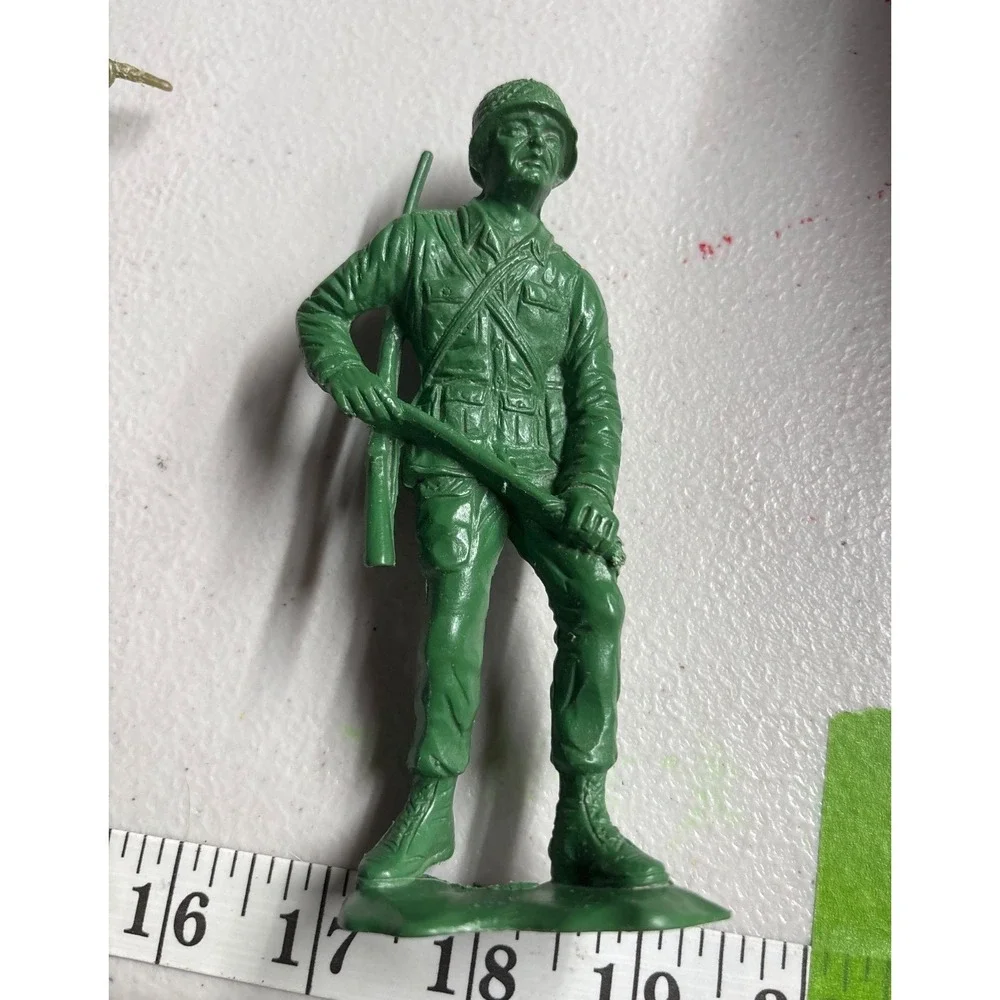 Vintage Green Plastic Toy Soldiers‎ Set Of 11 Army Figures 5